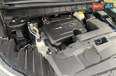 Внедорожник / Кроссовер Infiniti QX60 2022 в 
