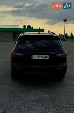 Внедорожник / Кроссовер Infiniti QX60 2015 в 