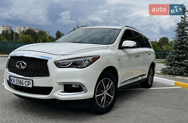 Внедорожник / Кроссовер Infiniti QX60 2018 в Ирпене