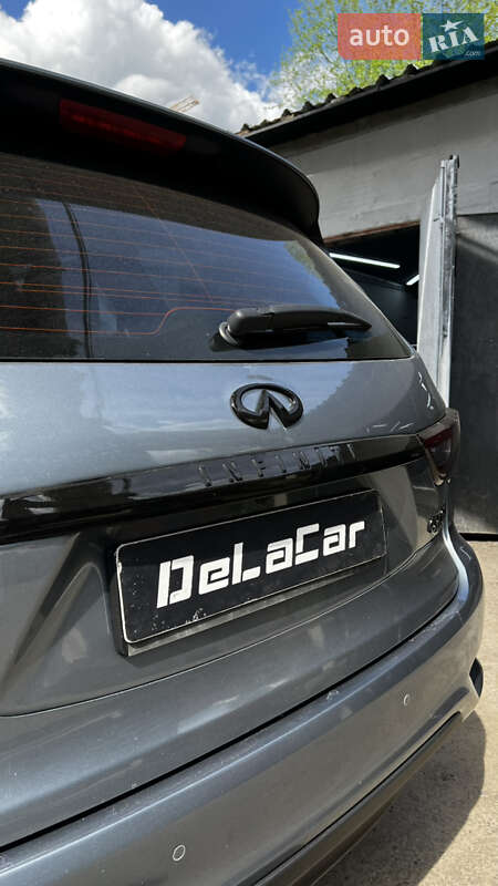 Позашляховик / Кросовер Infiniti QX60 2016 в Києві