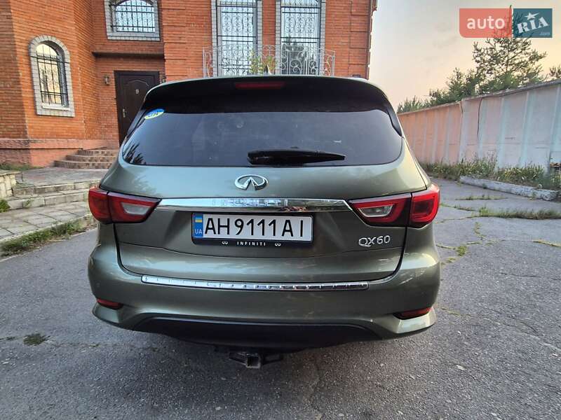 Внедорожник / Кроссовер Infiniti QX60 2017 в Каменском