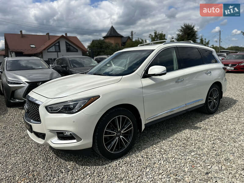 Внедорожник / Кроссовер Infiniti QX60 2016 в Ивано-Франковске