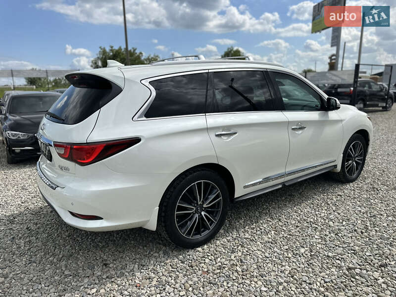 Внедорожник / Кроссовер Infiniti QX60 2016 в Ивано-Франковске