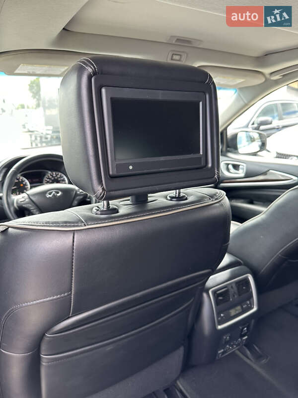 Внедорожник / Кроссовер Infiniti QX60 2016 в Ивано-Франковске