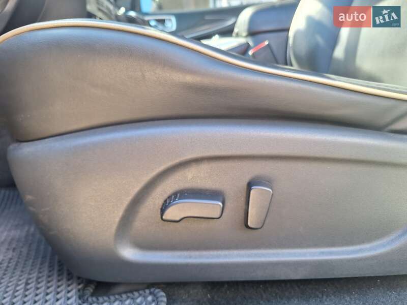 Позашляховик / Кросовер Infiniti QX60 2019 в Одесі