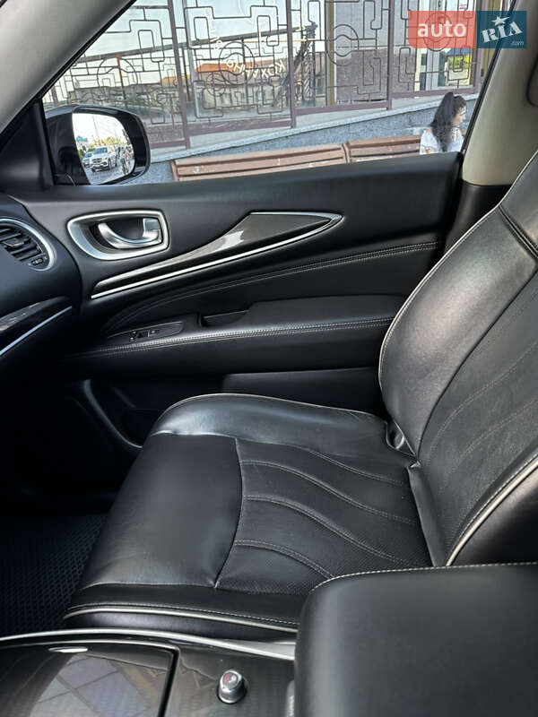 Внедорожник / Кроссовер Infiniti QX60 2016 в Одессе