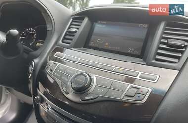 Внедорожник / Кроссовер Infiniti QX60 2015 в 