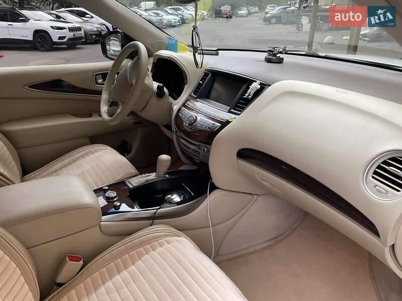 Внедорожник / Кроссовер Infiniti QX60 2014 в Киеве