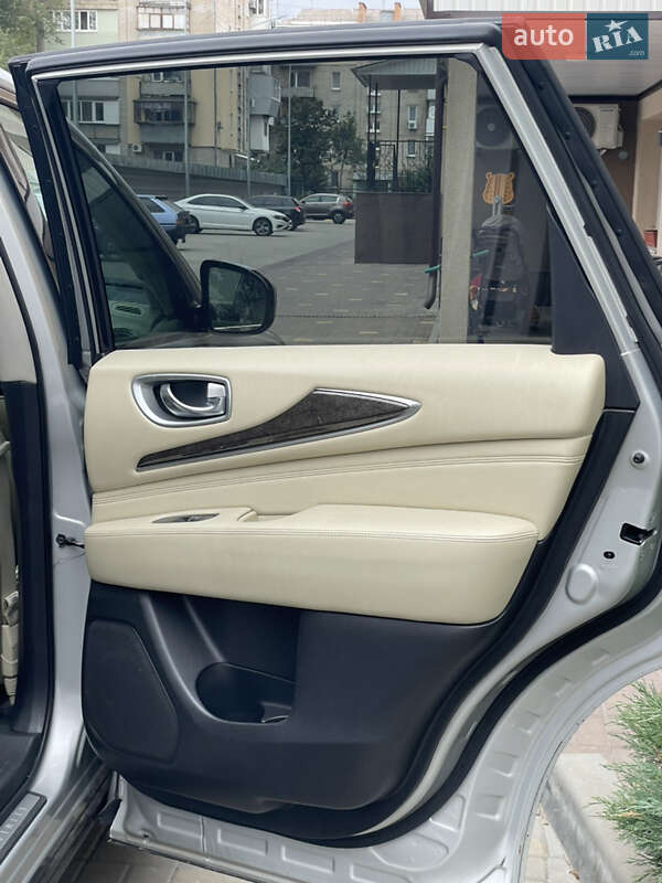 Позашляховик / Кросовер Infiniti QX60 2014 в Запоріжжі