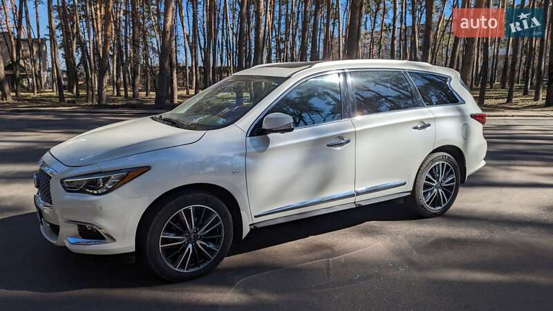 Внедорожник / Кроссовер Infiniti QX60 2020 в 