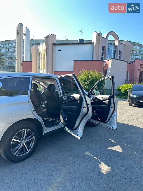 Внедорожник / Кроссовер Infiniti QX60 2018 в Полтаве