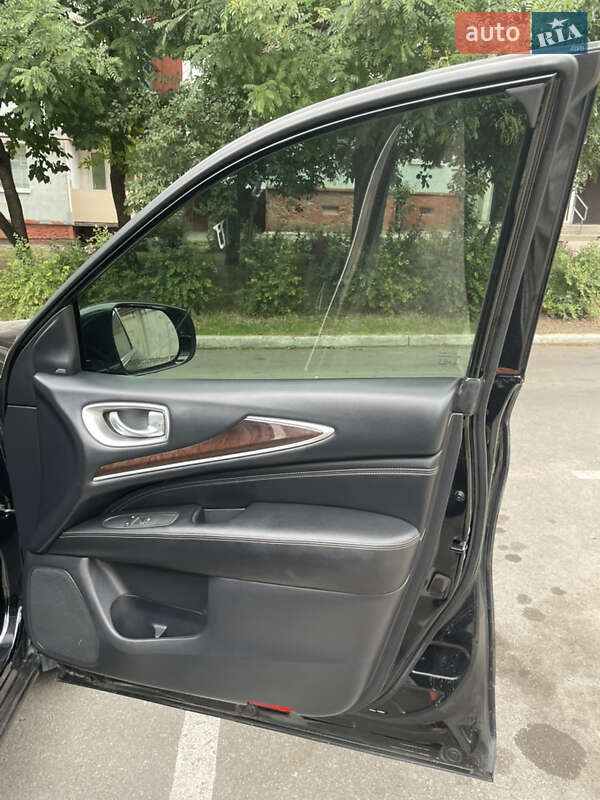 Внедорожник / Кроссовер Infiniti QX60 2016 в Киеве