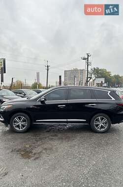 Внедорожник / Кроссовер Infiniti QX60 2019 в 