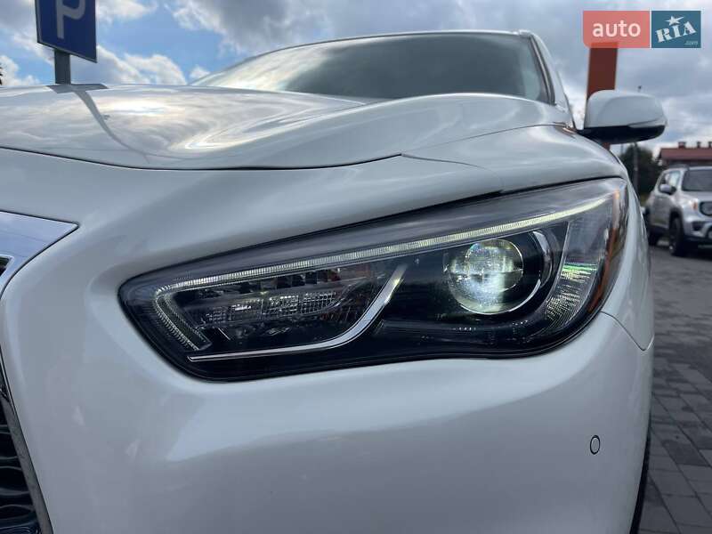 Внедорожник / Кроссовер Infiniti QX60 2019 в Львове