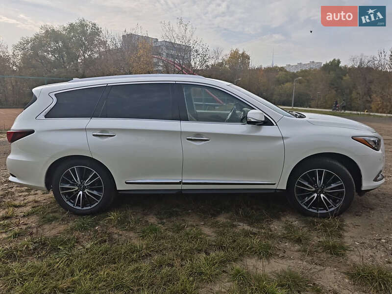Внедорожник / Кроссовер Infiniti QX60 2020 в Измаиле