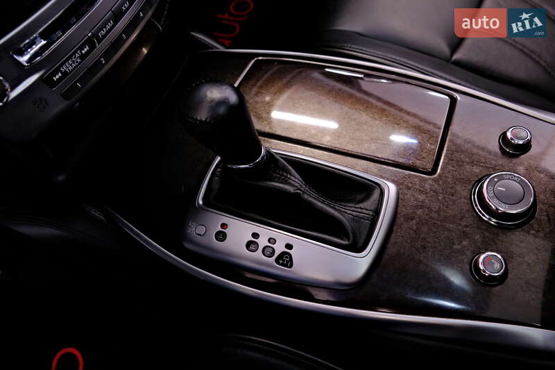 Внедорожник / Кроссовер Infiniti QX60 2013 в Одессе