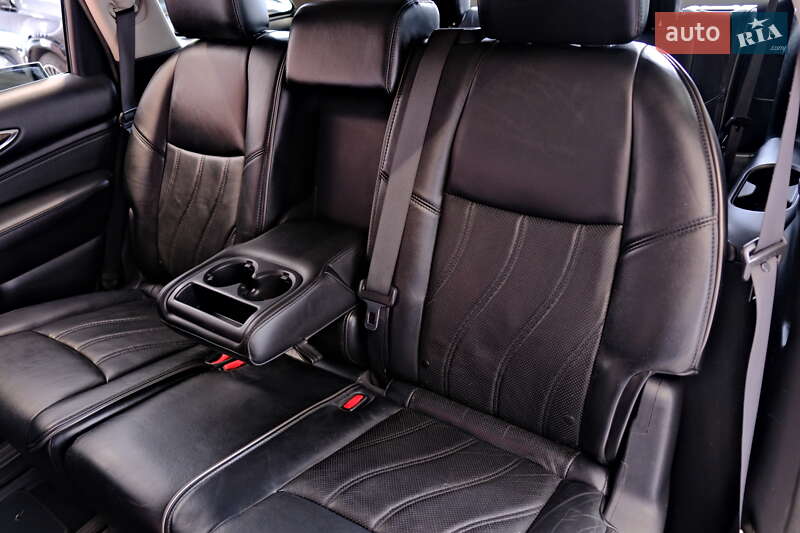 Внедорожник / Кроссовер Infiniti QX60 2013 в Одессе