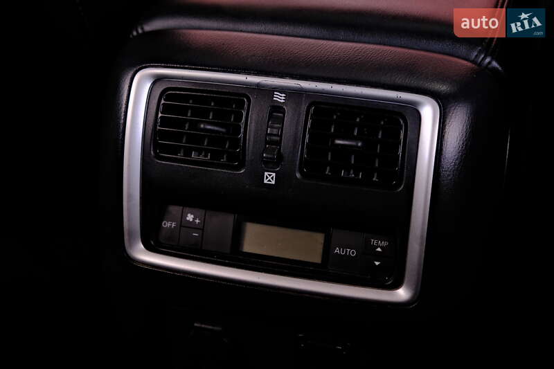 Внедорожник / Кроссовер Infiniti QX60 2013 в Одессе