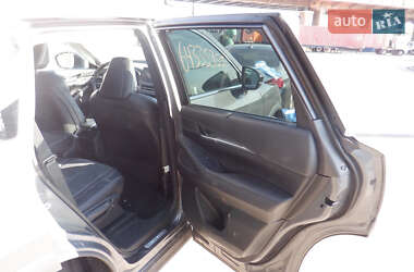 Внедорожник / Кроссовер Infiniti QX60 2022 в 