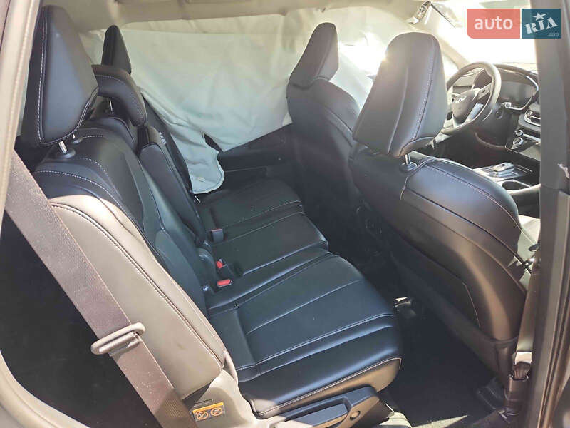 Внедорожник / Кроссовер Infiniti QX60 2024 в Киеве