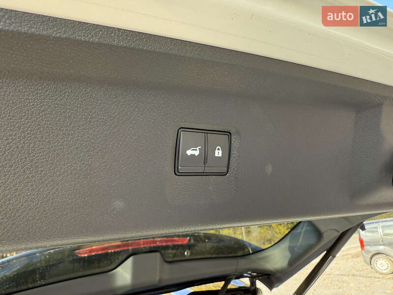 Внедорожник / Кроссовер Infiniti QX60 2023 в Полтаве фото 21 Внедорожник / Кроссовер Infiniti QX60 2023 в Полтаве