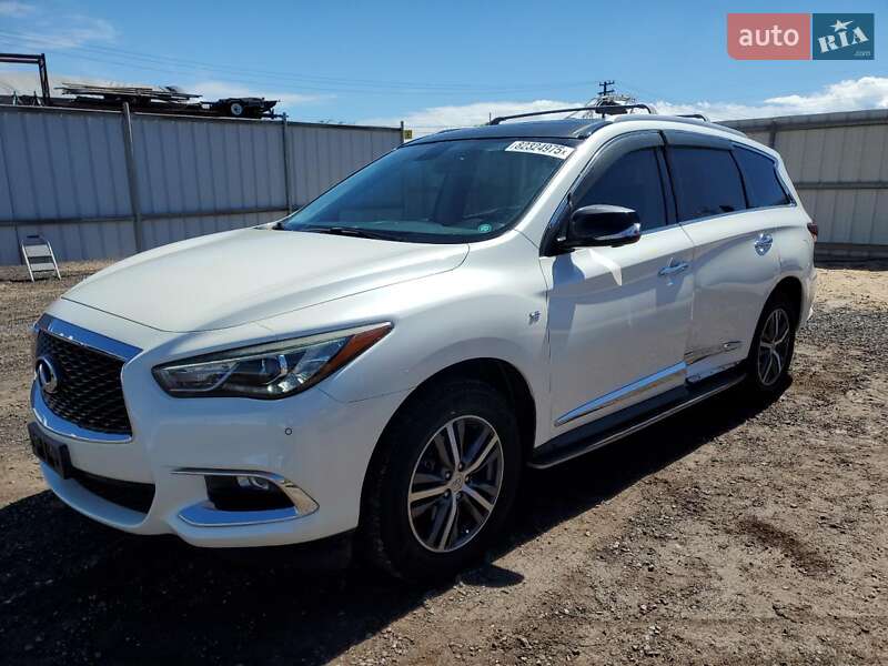 Внедорожник / Кроссовер Infiniti QX60 2017 в Днепре