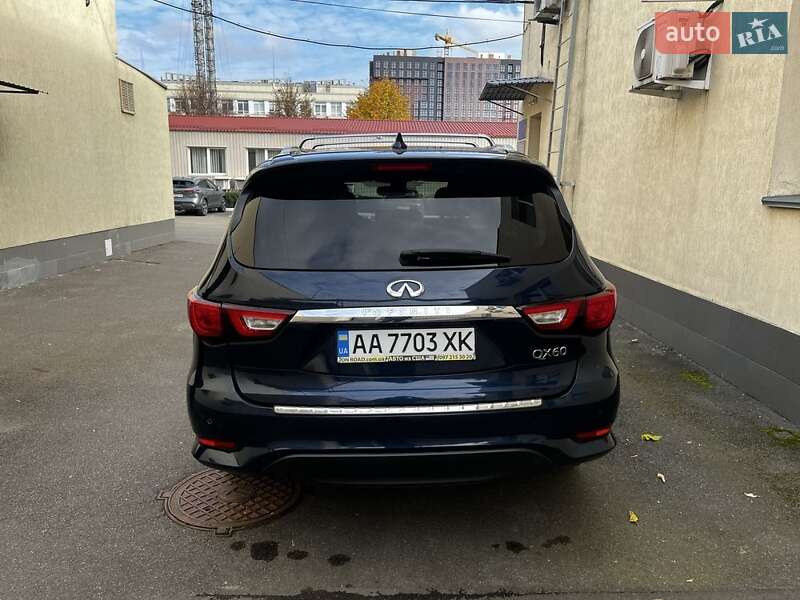 Позашляховик / Кросовер Infiniti QX60 2017 в Києві