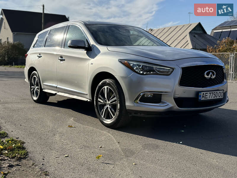 Infiniti QX60 2019
