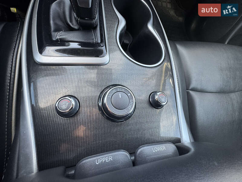 Позашляховик / Кросовер Infiniti QX60 2019 в Запоріжжі