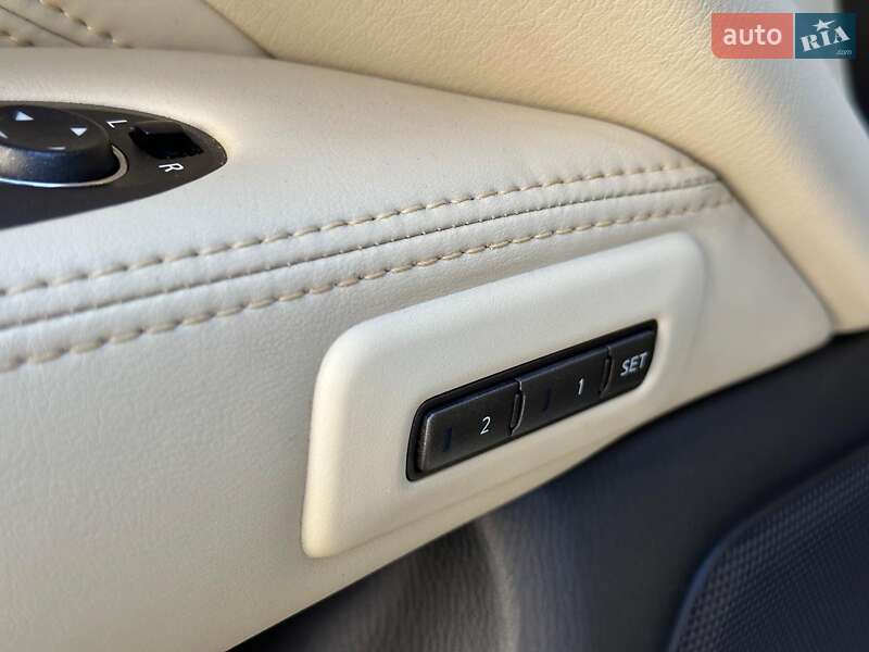 Внедорожник / Кроссовер Infiniti QX60 2015 в Одессе фото 11 Внедорожник / Кроссовер Infiniti QX60 2015 в Одессе