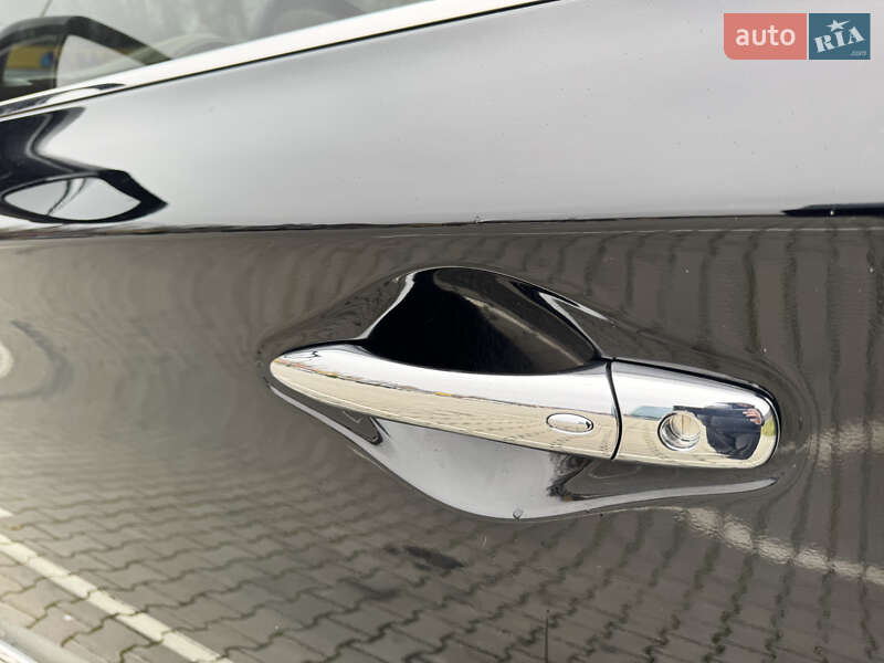 Внедорожник / Кроссовер Infiniti QX60 2016 в Тернополе