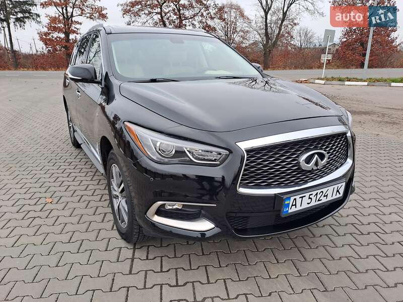 Внедорожник / Кроссовер Infiniti QX60 2016 в Коломые фото 9 Внедорожник / Кроссовер Infiniti QX60 2016 в Коломые