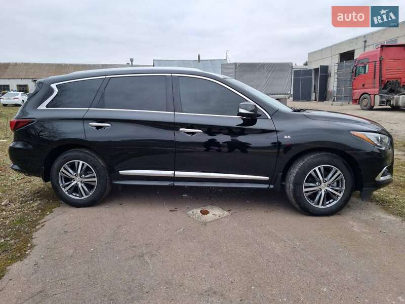 Позашляховик / Кросовер Infiniti QX60 2020 в Житомирі
