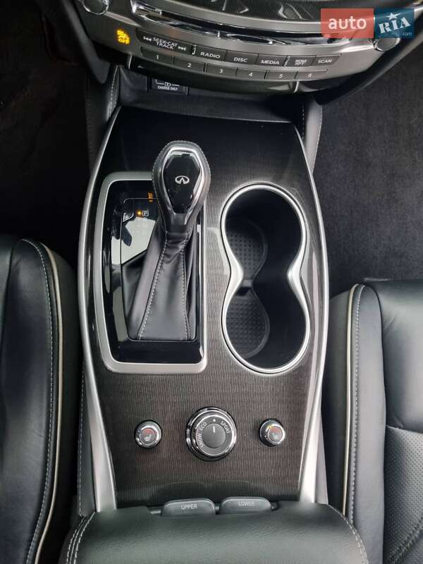 Позашляховик / Кросовер Infiniti QX60 2020 в Житомирі