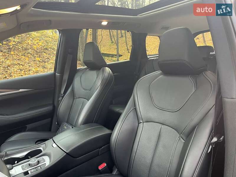 Позашляховик / Кросовер Infiniti QX60 2024 в Києві