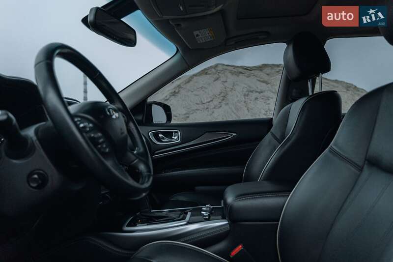 Позашляховик / Кросовер Infiniti QX60 2018 в Києві фото 38 Позашляховик / Кросовер Infiniti QX60 2018 в Києві