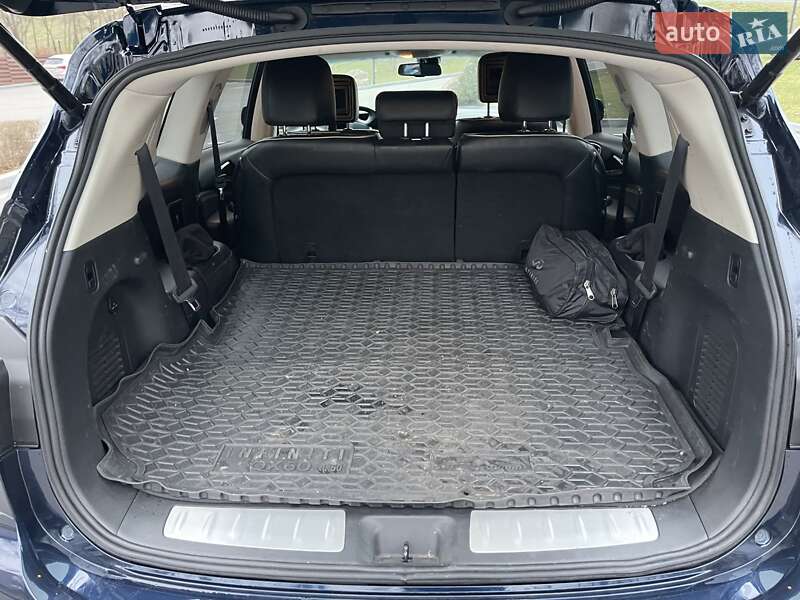 Позашляховик / Кросовер Infiniti QX60 2017 в Києві