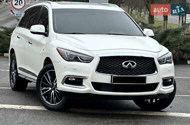 Внедорожник / Кроссовер Infiniti QX60 2016 в Одессе