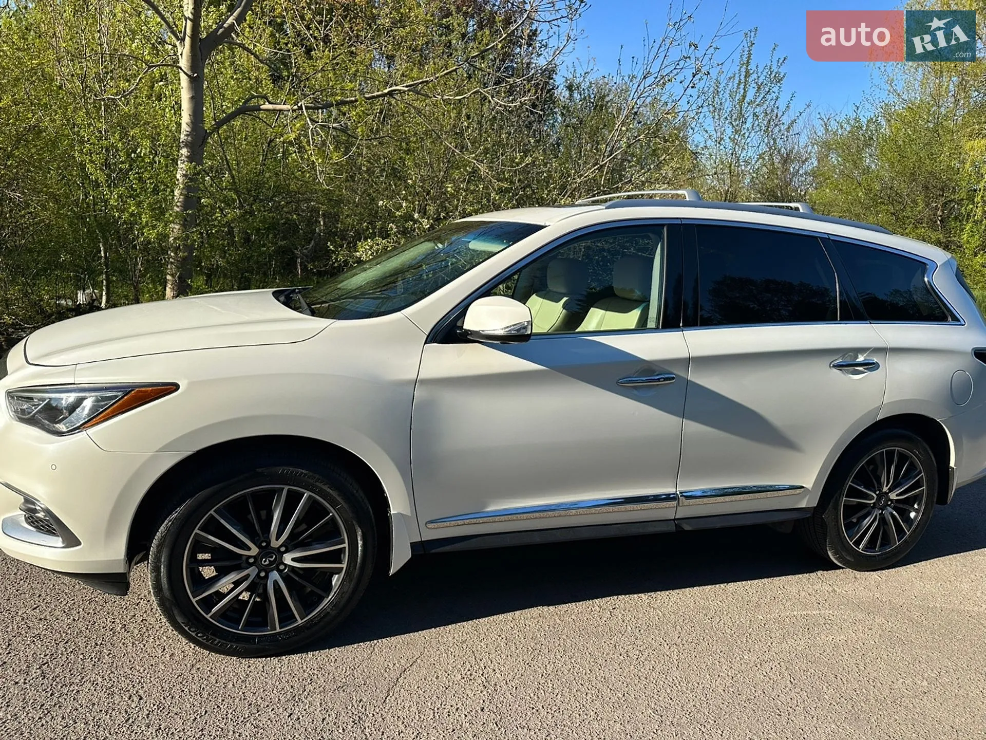 2016 Infiniti QX60 - мініатюра 2