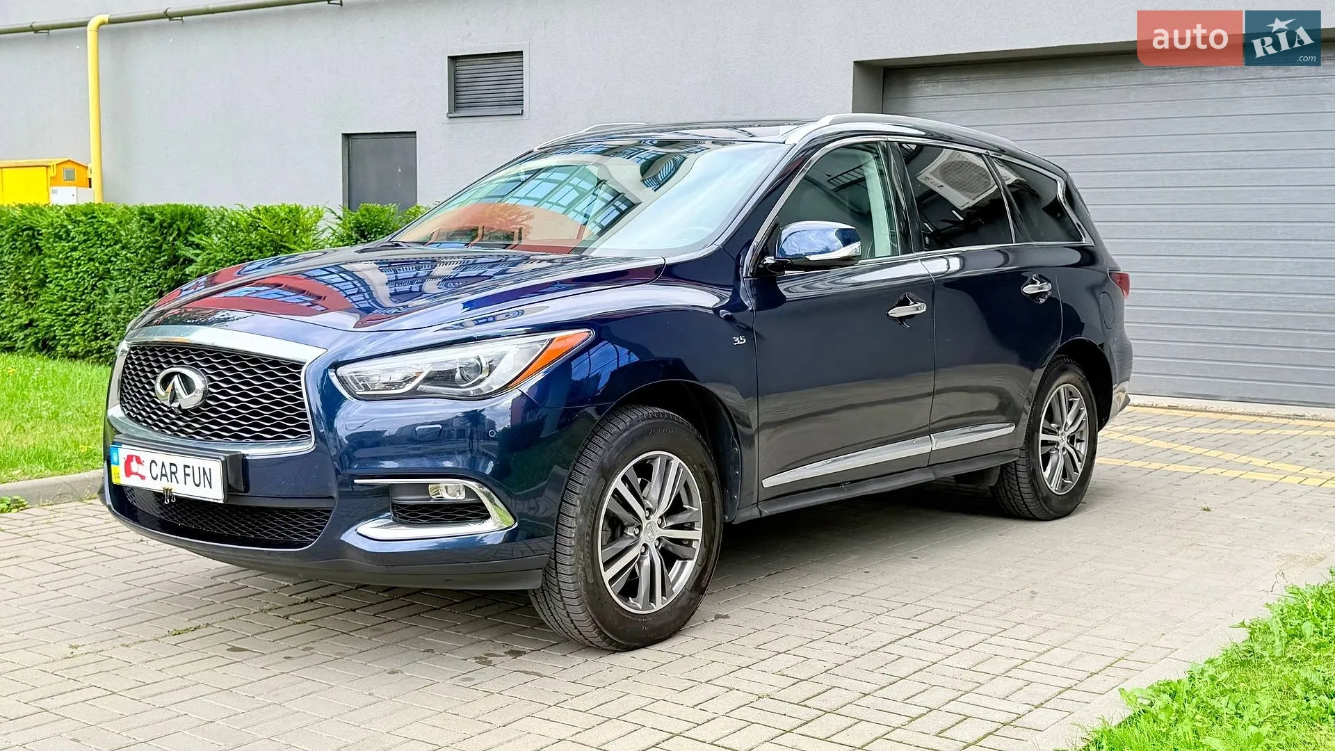 2020 Infiniti QX60 - фото 1