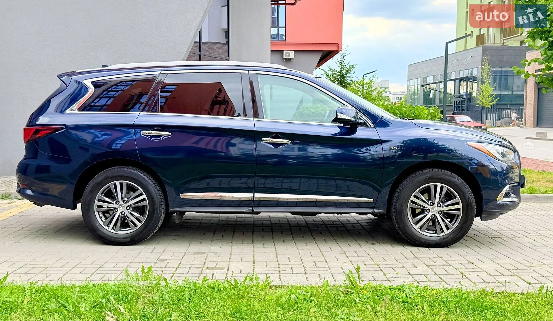 2020 Infiniti QX60 - мініатюра 8