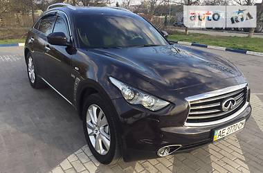 Внедорожник / Кроссовер Infiniti QX70 2013 в Днепре