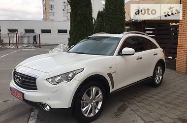 Внедорожник / Кроссовер Infiniti QX70 2015 в Харькове