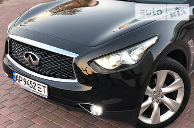 Внедорожник / Кроссовер Infiniti QX70 2013 в Мелитополе