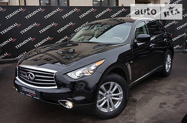 Внедорожник / Кроссовер Infiniti QX70 2015 в Одессе