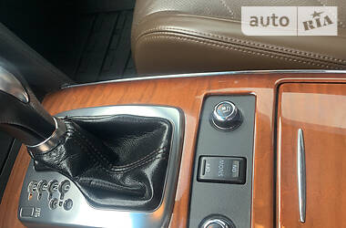 Позашляховик / Кросовер Infiniti QX70 2013 в 