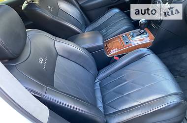Позашляховик / Кросовер Infiniti QX70 2012 в 