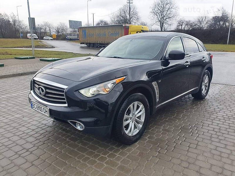 Позашляховик / Кросовер Infiniti QX70 2016 в Моршині