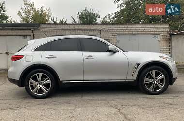 Внедорожник / Кроссовер Infiniti QX70 2017 в Запорожье
