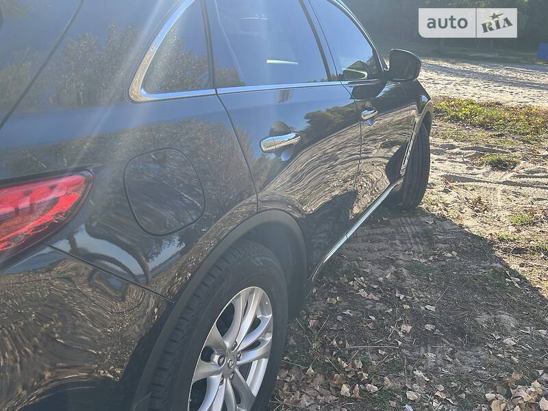 Позашляховик / Кросовер Infiniti QX70 2016 в Черкасах